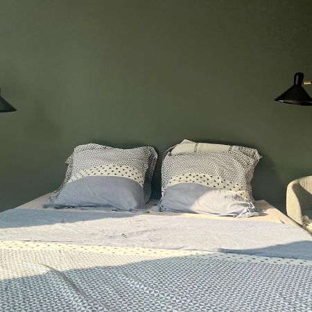 Bel Appartement Avec Terrasse Pantin Eksteriør billede